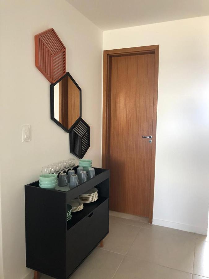Apto Guarajuba Praia Condominio Porto Smeralda-100 Metros Da Praia Εξωτερικό φωτογραφία