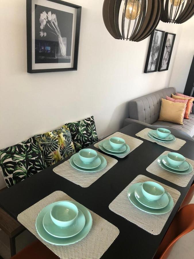 Apto Guarajuba Praia Condominio Porto Smeralda-100 Metros Da Praia Εξωτερικό φωτογραφία