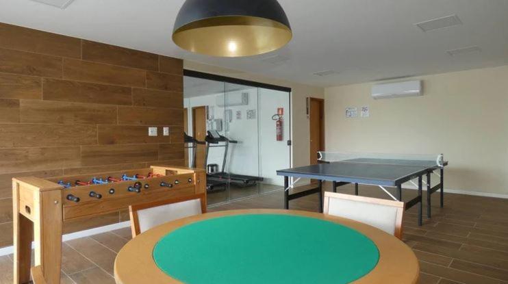 Apto Guarajuba Praia Condominio Porto Smeralda-100 Metros Da Praia Εξωτερικό φωτογραφία