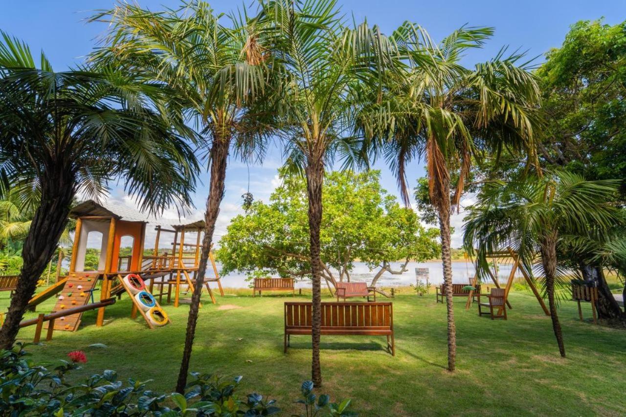 Apto Guarajuba Praia Condominio Porto Smeralda-100 Metros Da Praia Εξωτερικό φωτογραφία