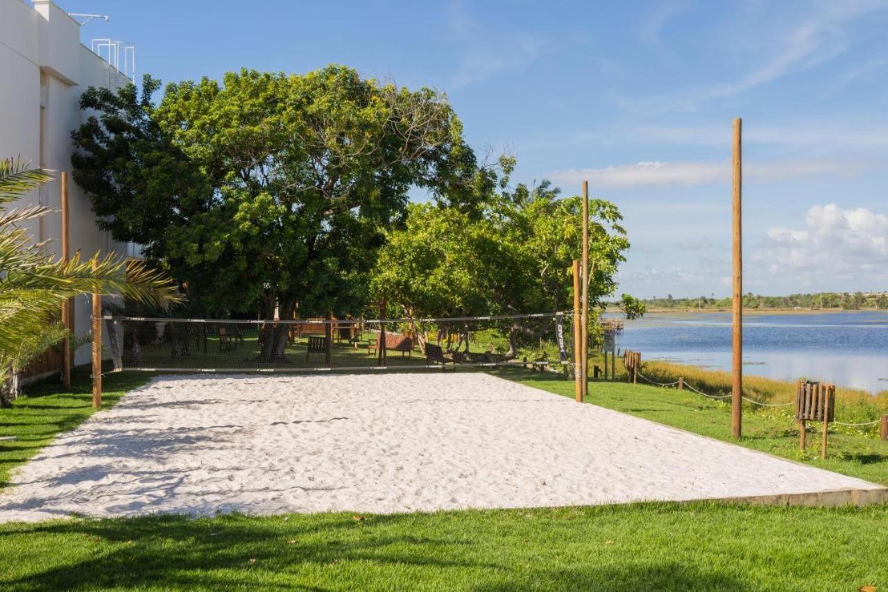 Apto Guarajuba Praia Condominio Porto Smeralda-100 Metros Da Praia Εξωτερικό φωτογραφία